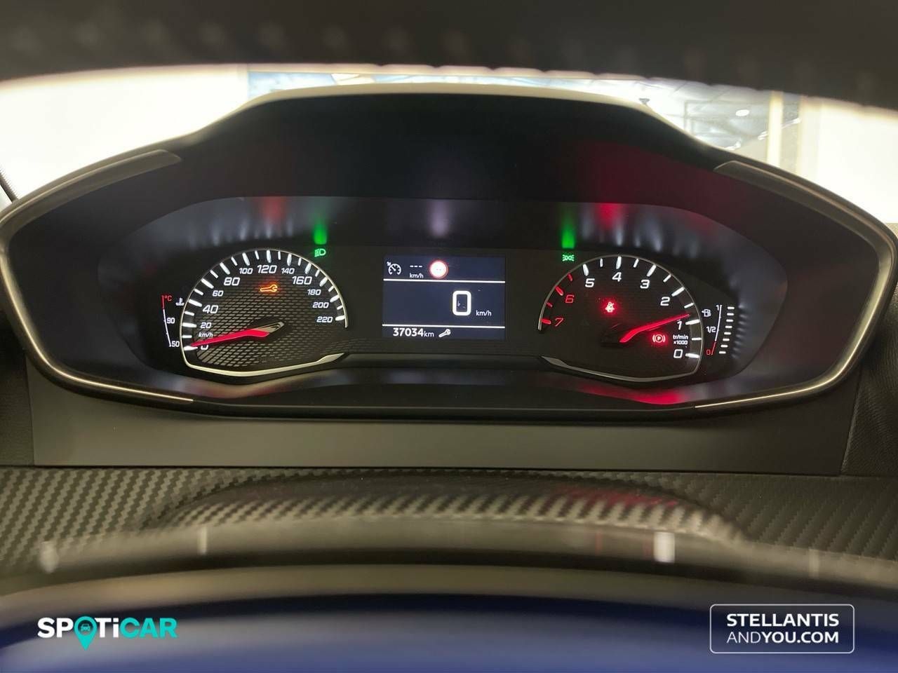 Foto Peugeot 208 18