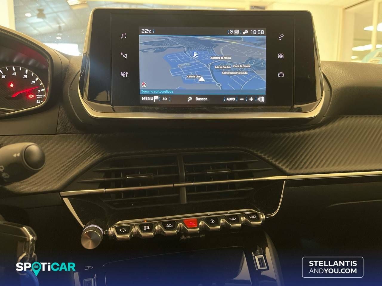 Foto Peugeot 208 17