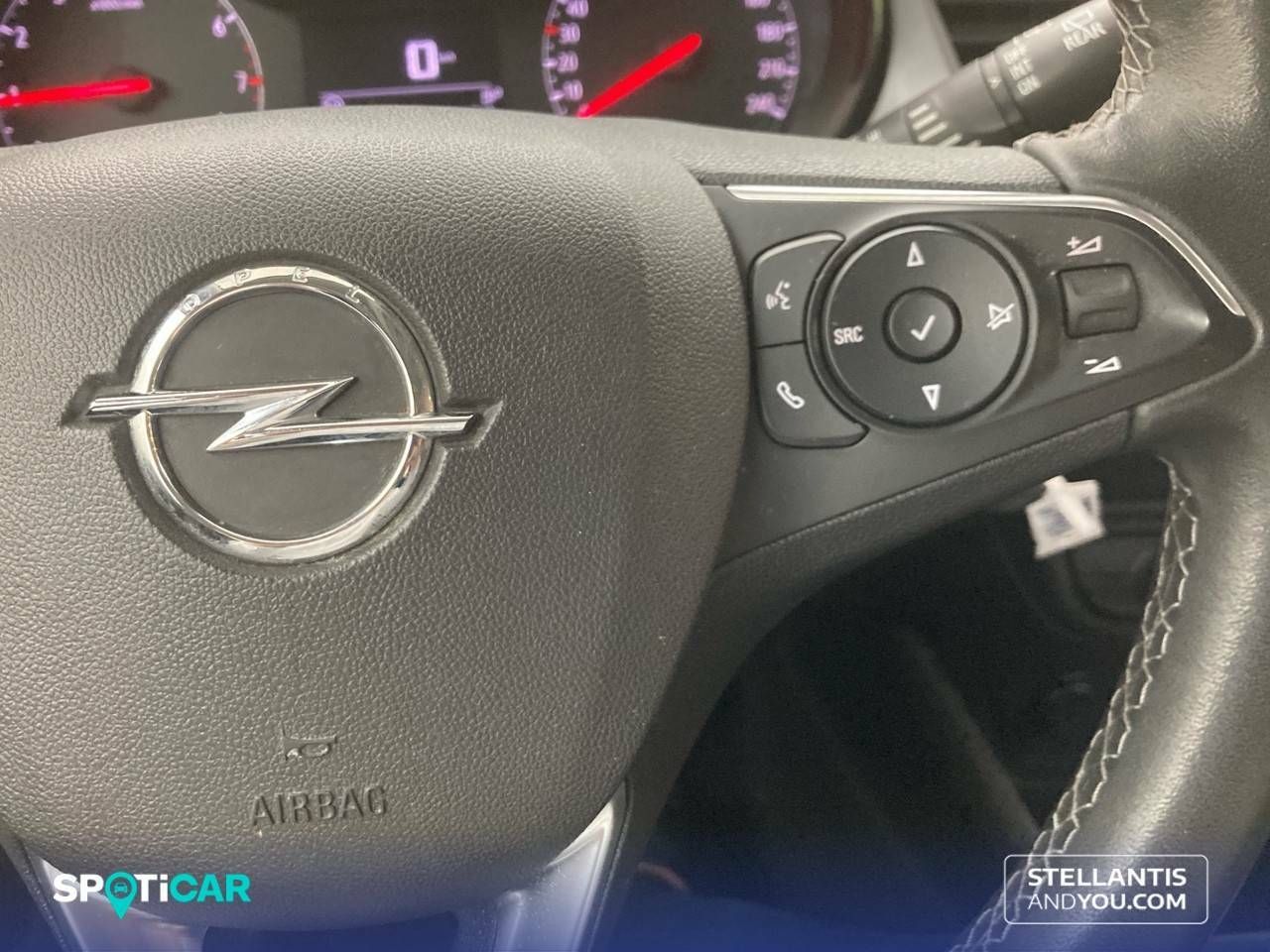 Foto Opel CrossLand 15