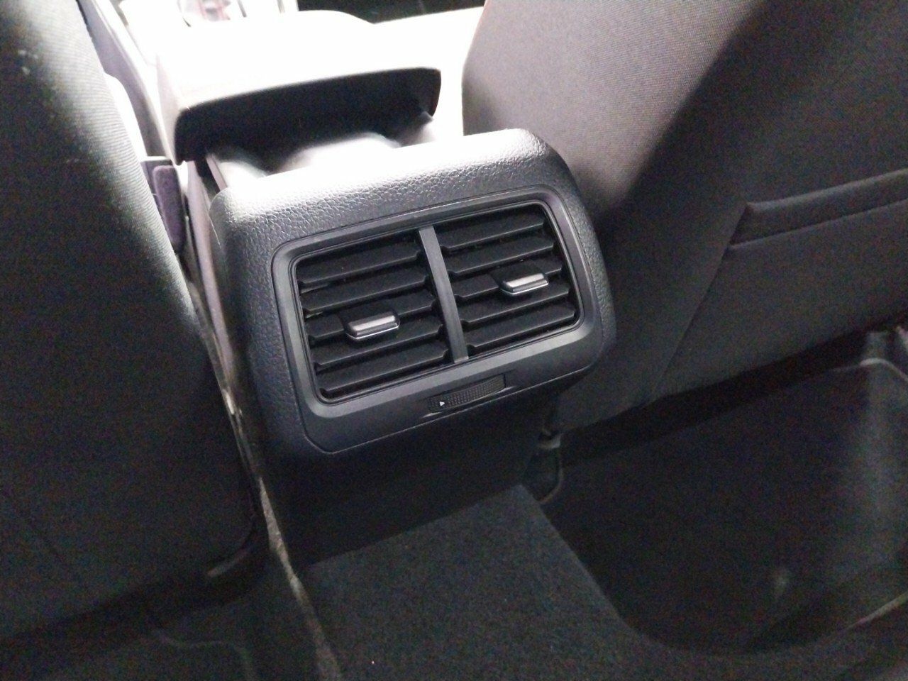 Foto Volkswagen Golf 21