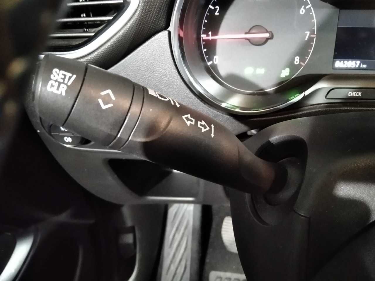 Foto Opel Crossland X 3