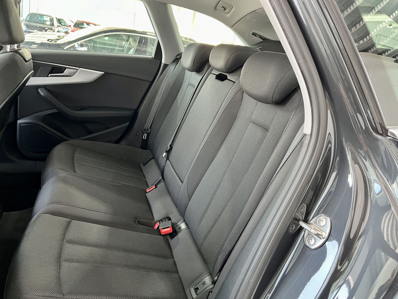 Foto Audi A4 16