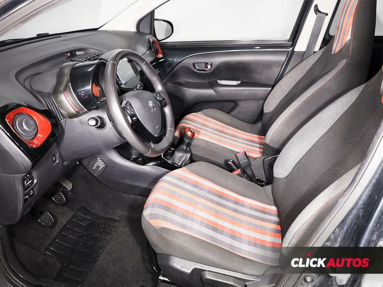 Foto Peugeot 108 12