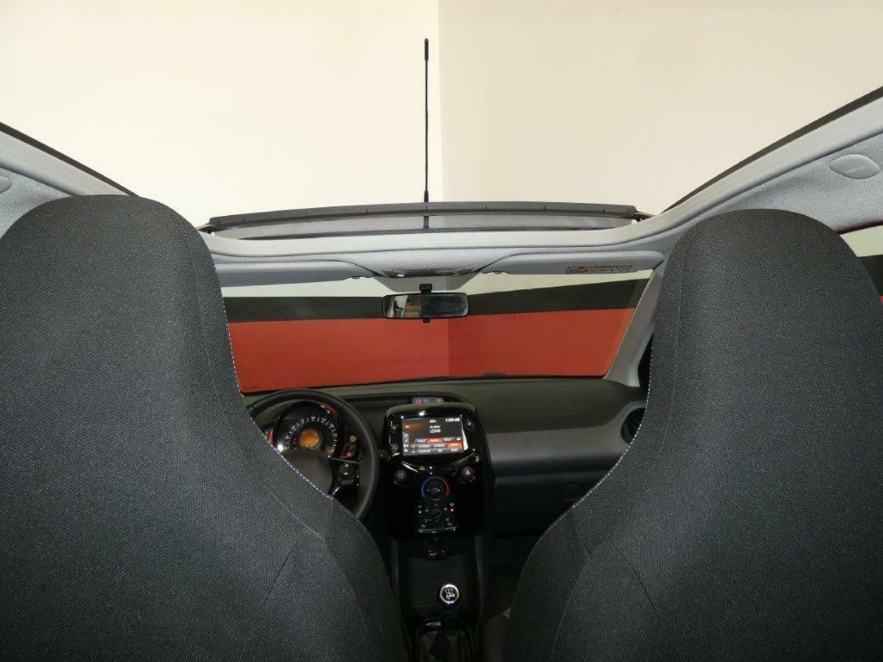 Foto Peugeot 108 13