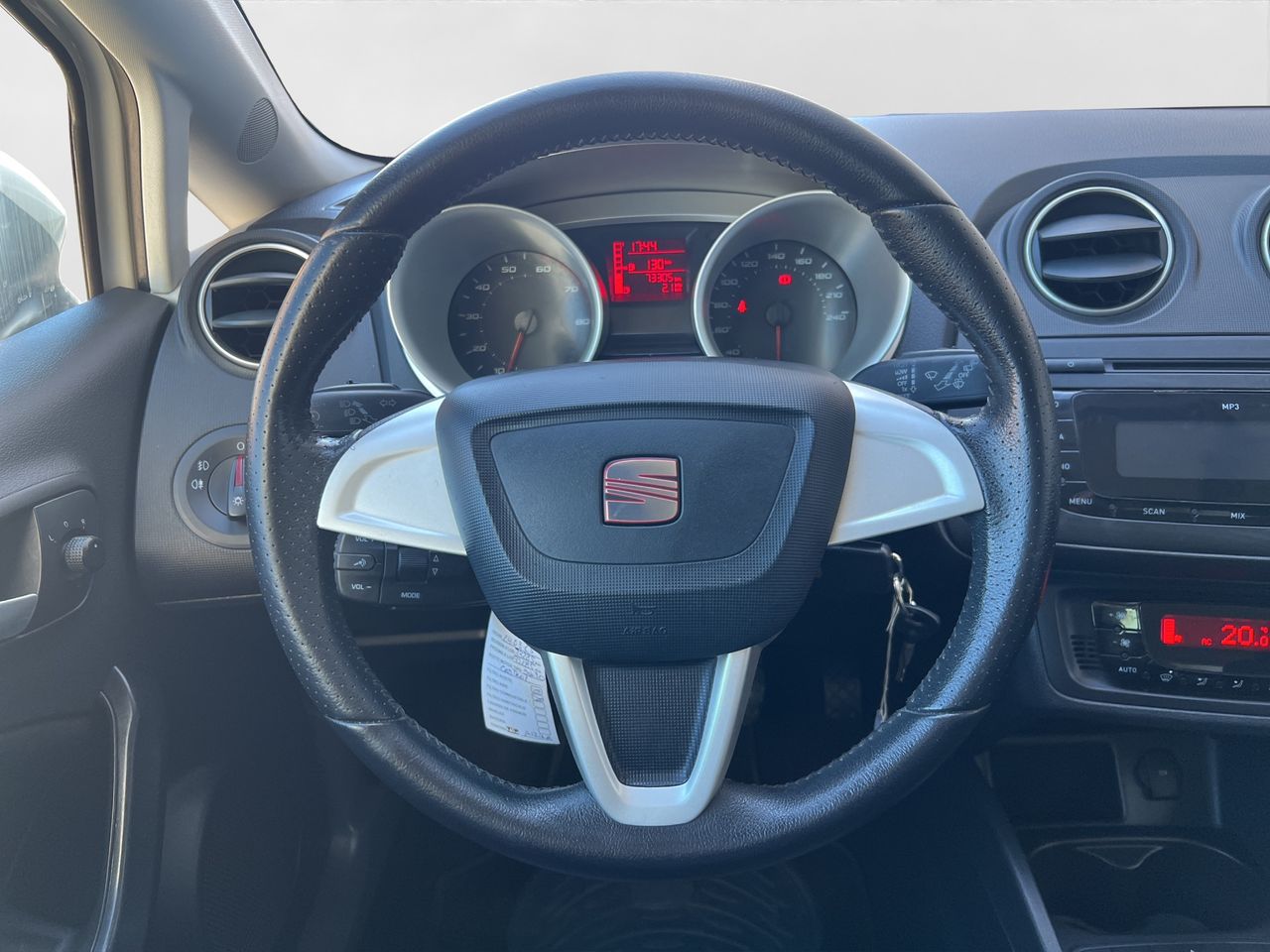 Foto Seat Ibiza 11