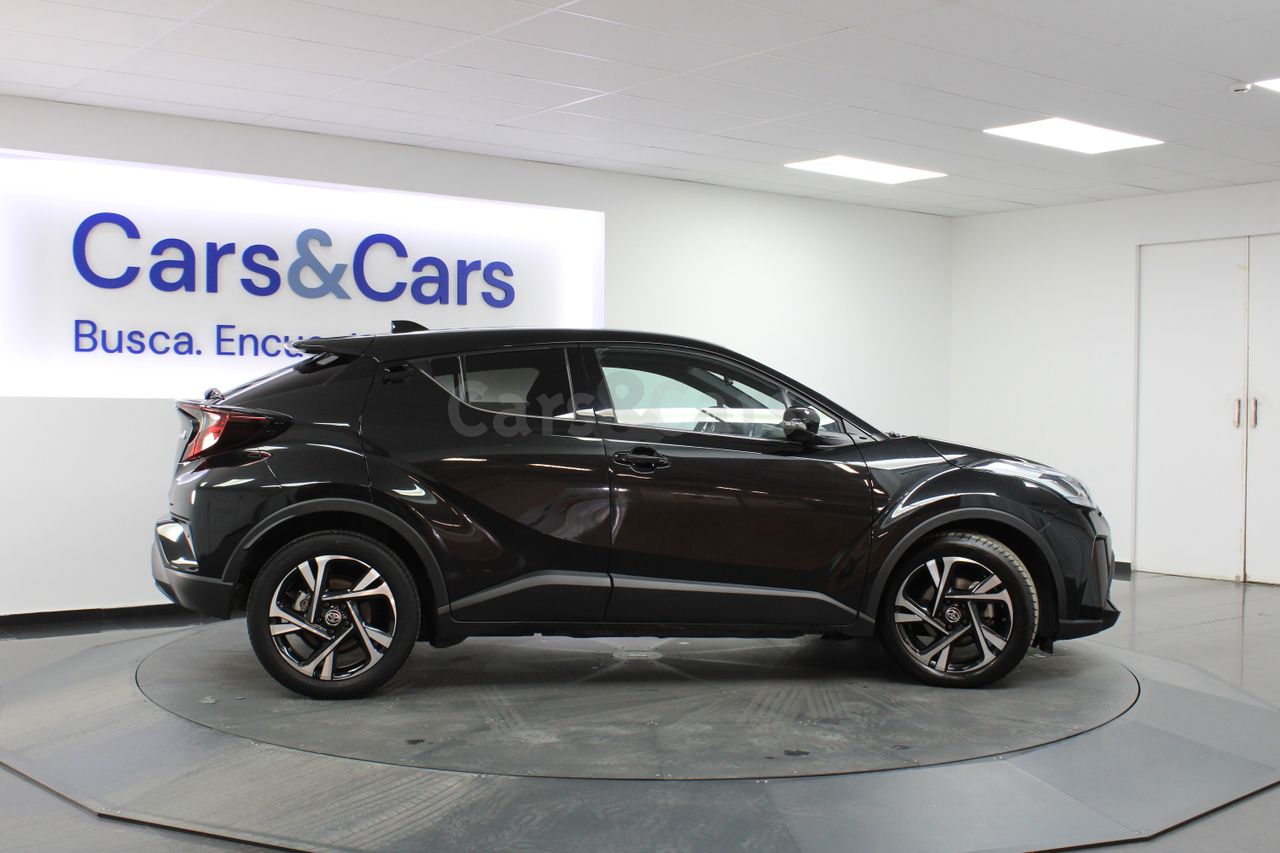 Foto Toyota C-HR 24