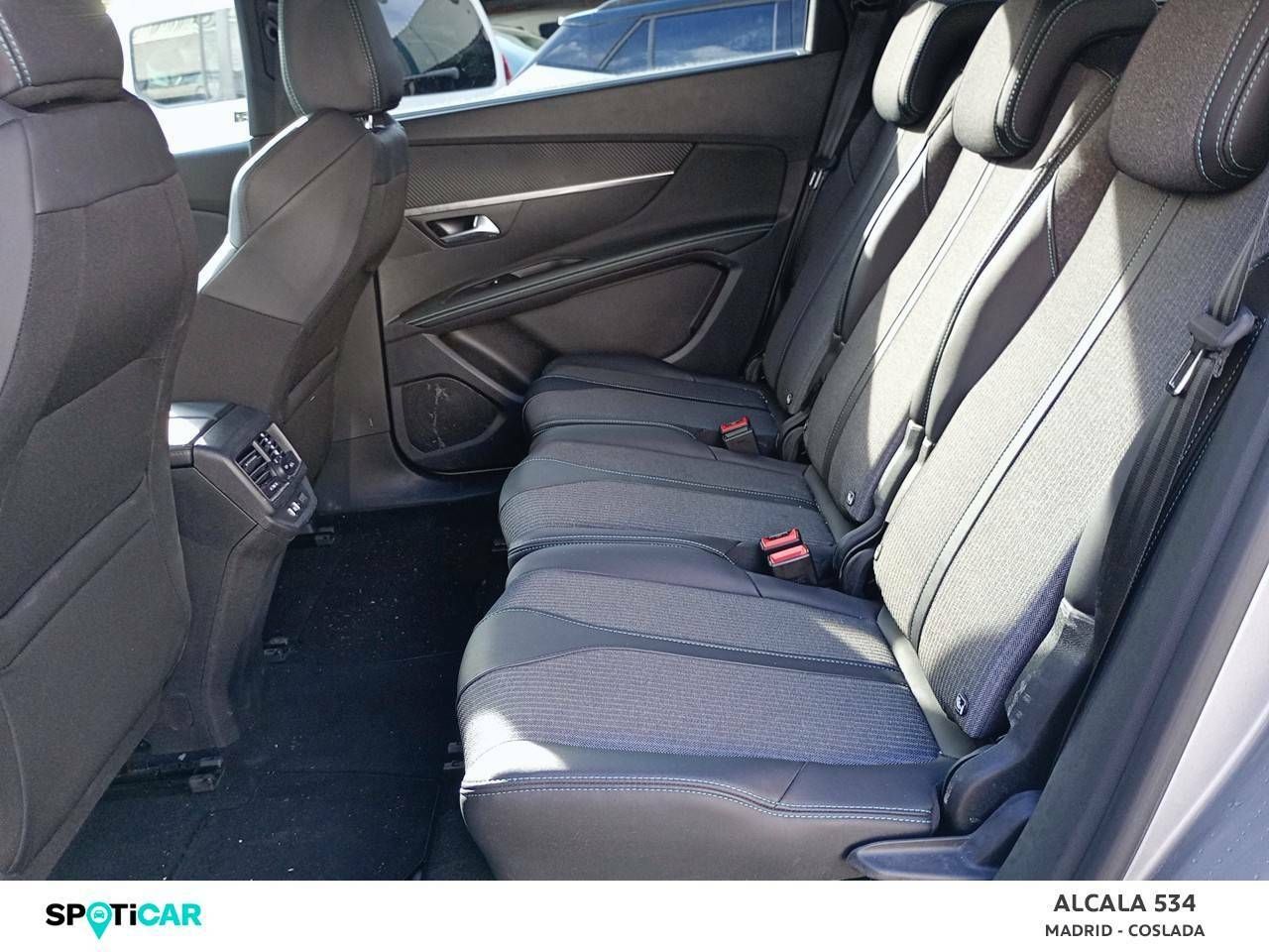 Foto Peugeot 5008 10