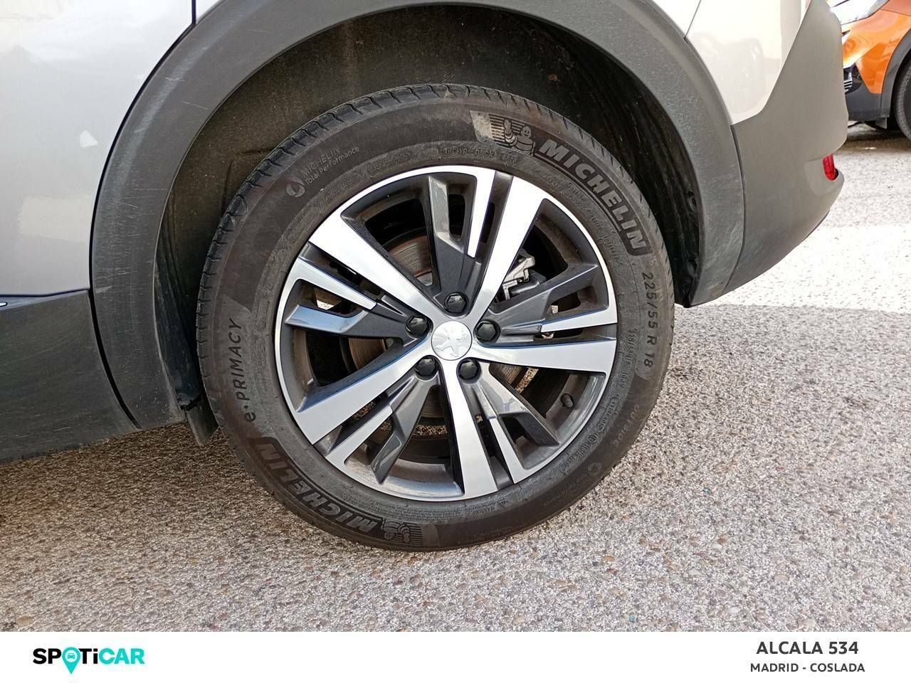 Foto Peugeot 5008 11