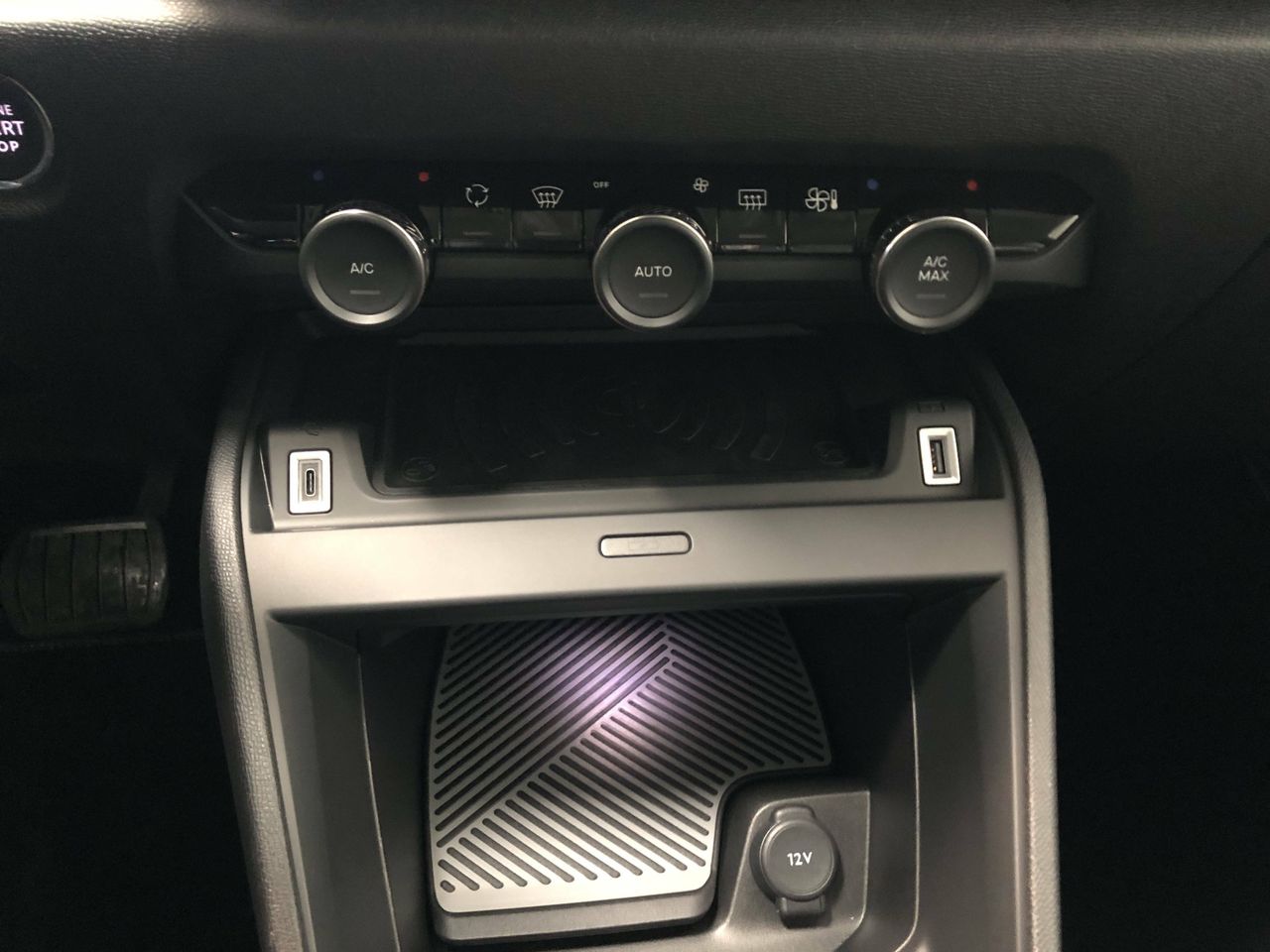 Foto Citroën C4 23