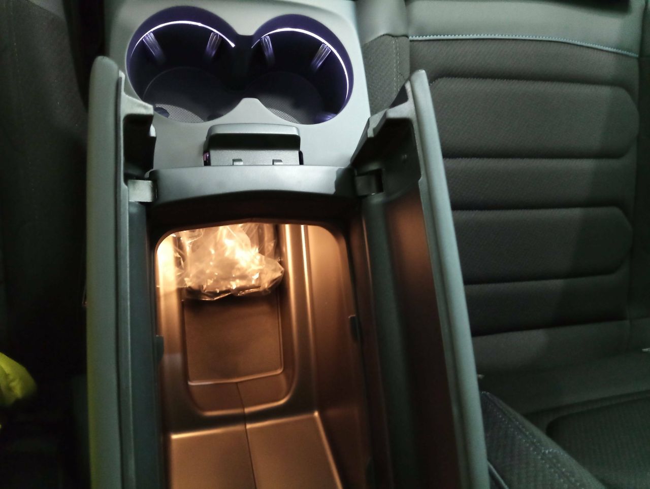 Foto Citroën C5 Aircross 24