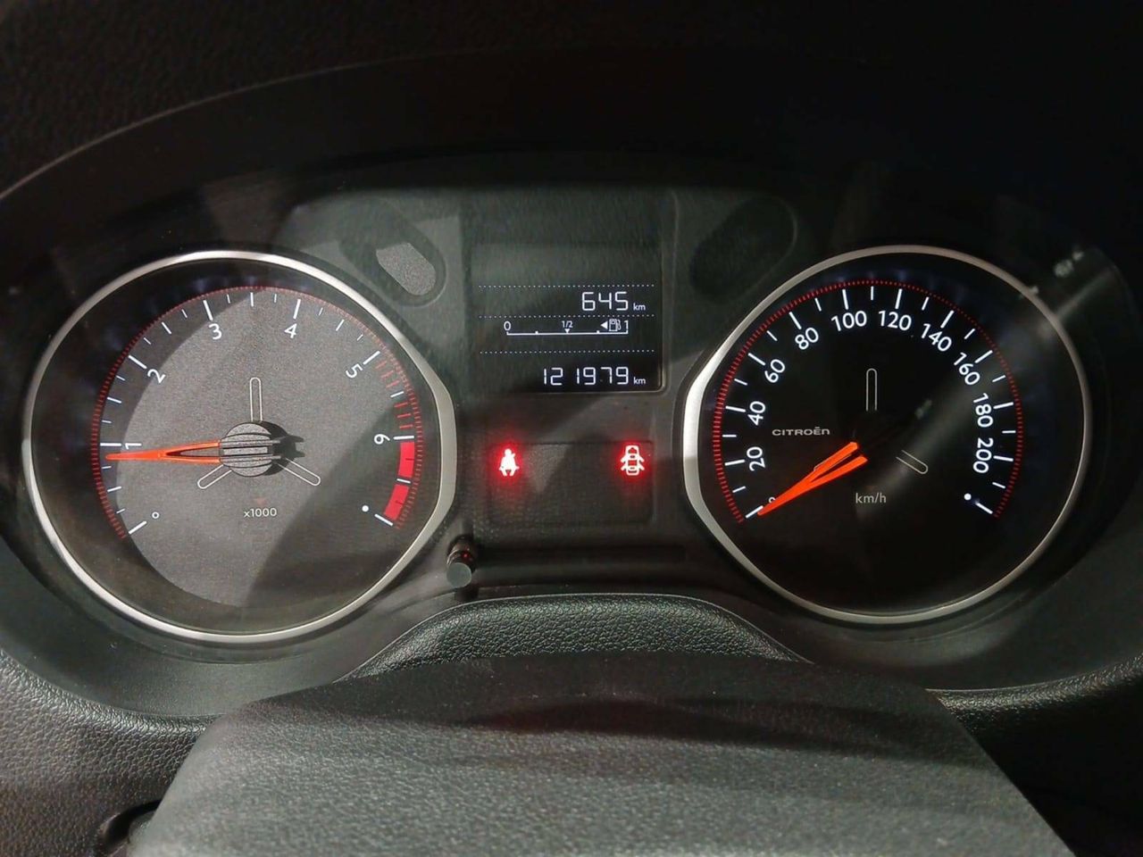 Foto Citroën C-Elysèe 25
