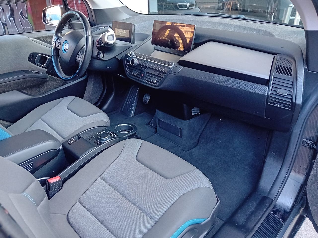 Foto BMW i3 8