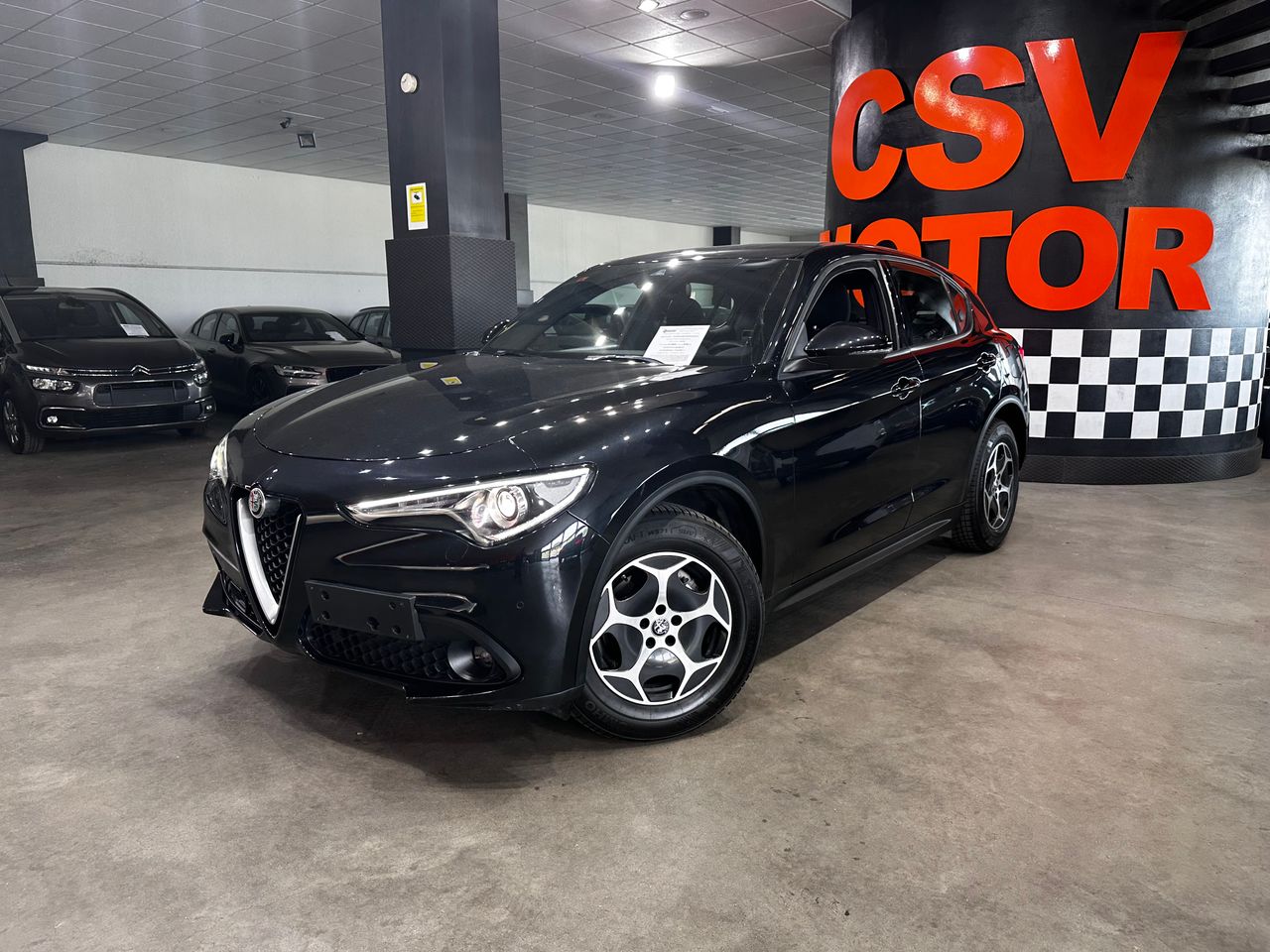 Foto Alfa Romeo Stelvio 1