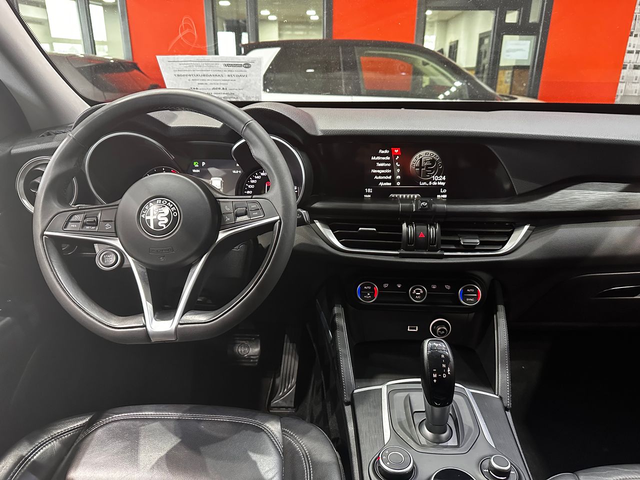 Foto Alfa Romeo Stelvio 11