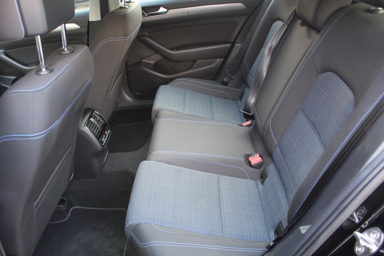 Foto Volkswagen Passat 9