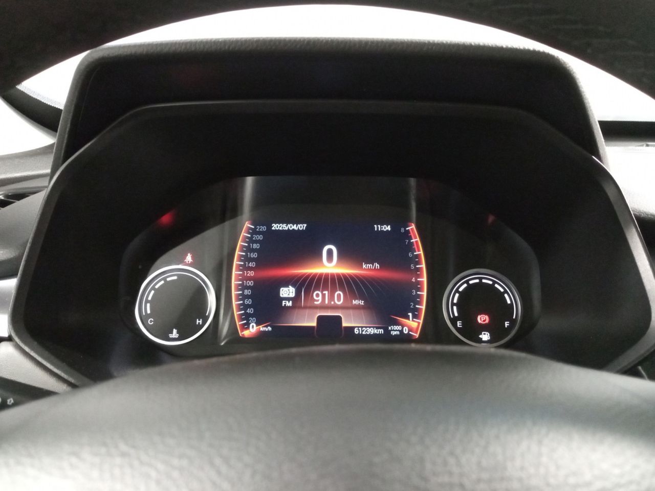 Foto DR Automobiles DR5 14