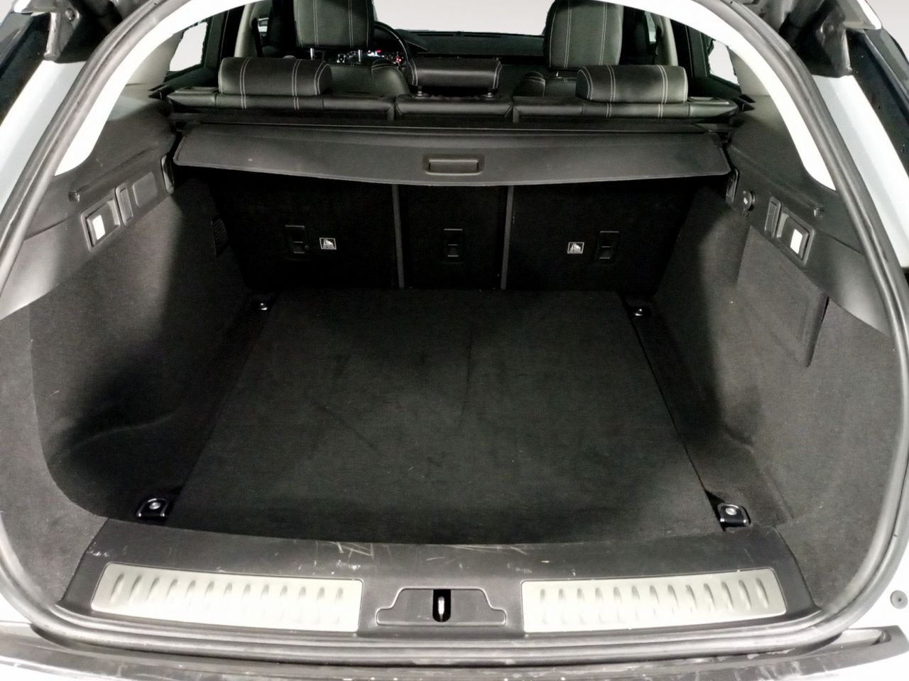 Foto Land-Rover Range Rover Velar 11