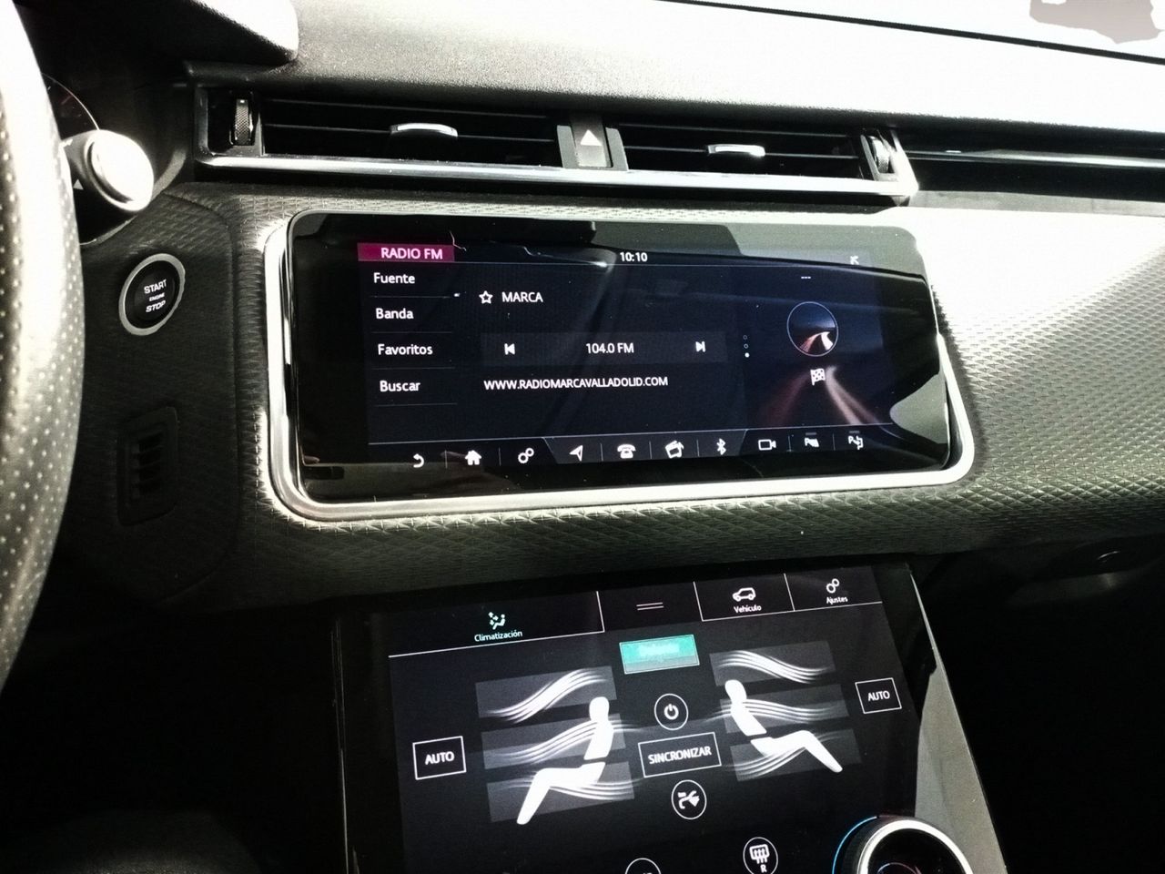 Foto Land-Rover Range Rover Velar 16