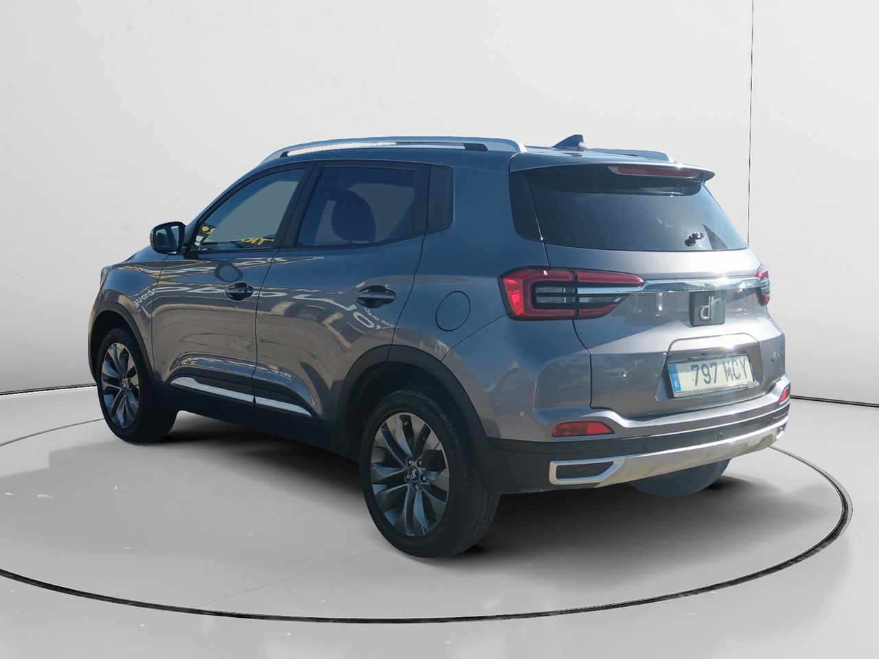 Foto DR Automobiles DR4 4