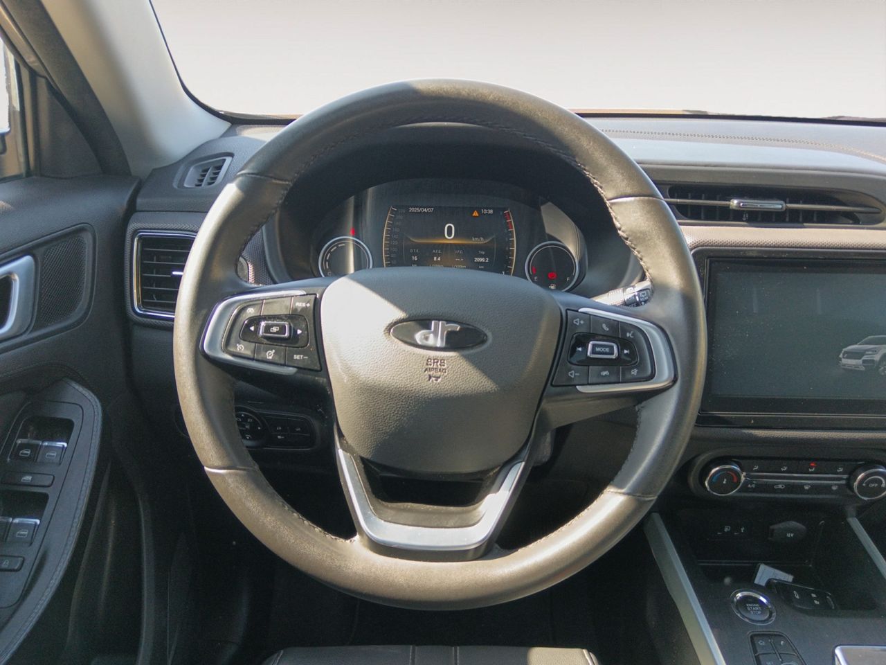 Foto DR Automobiles DR4 7