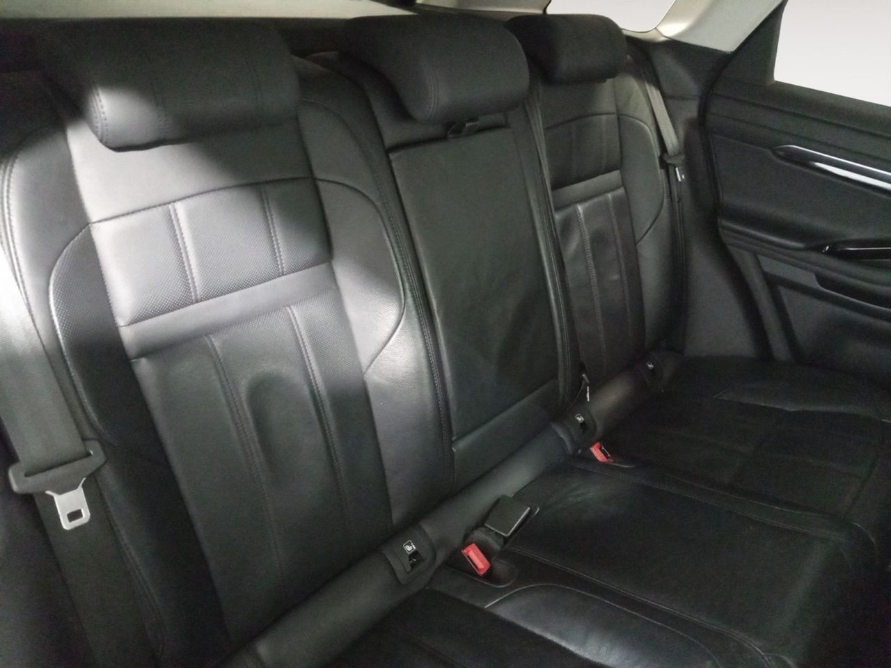 Foto Land-Rover Range Rover Evoque 9