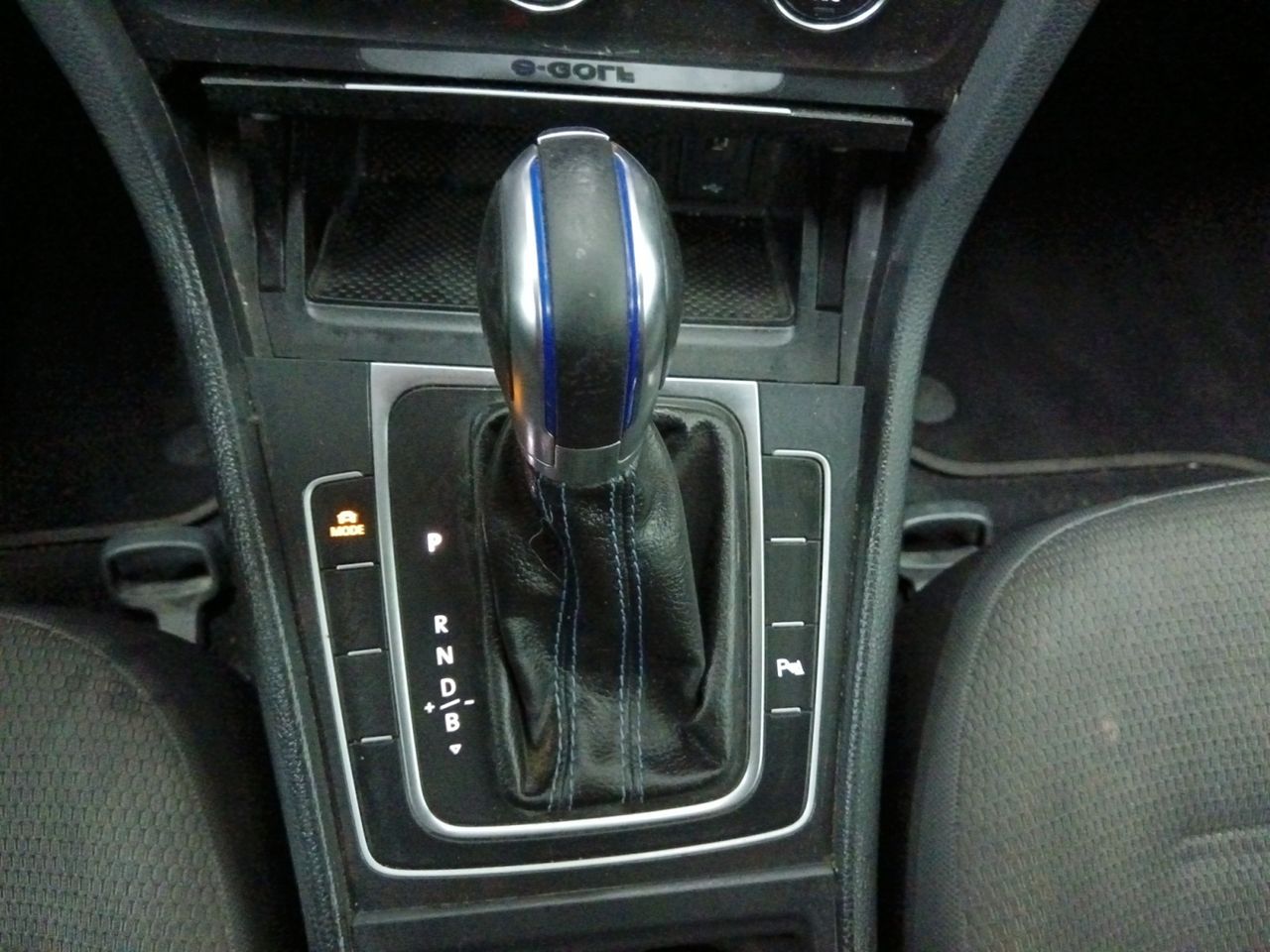 Foto Volkswagen Golf 11