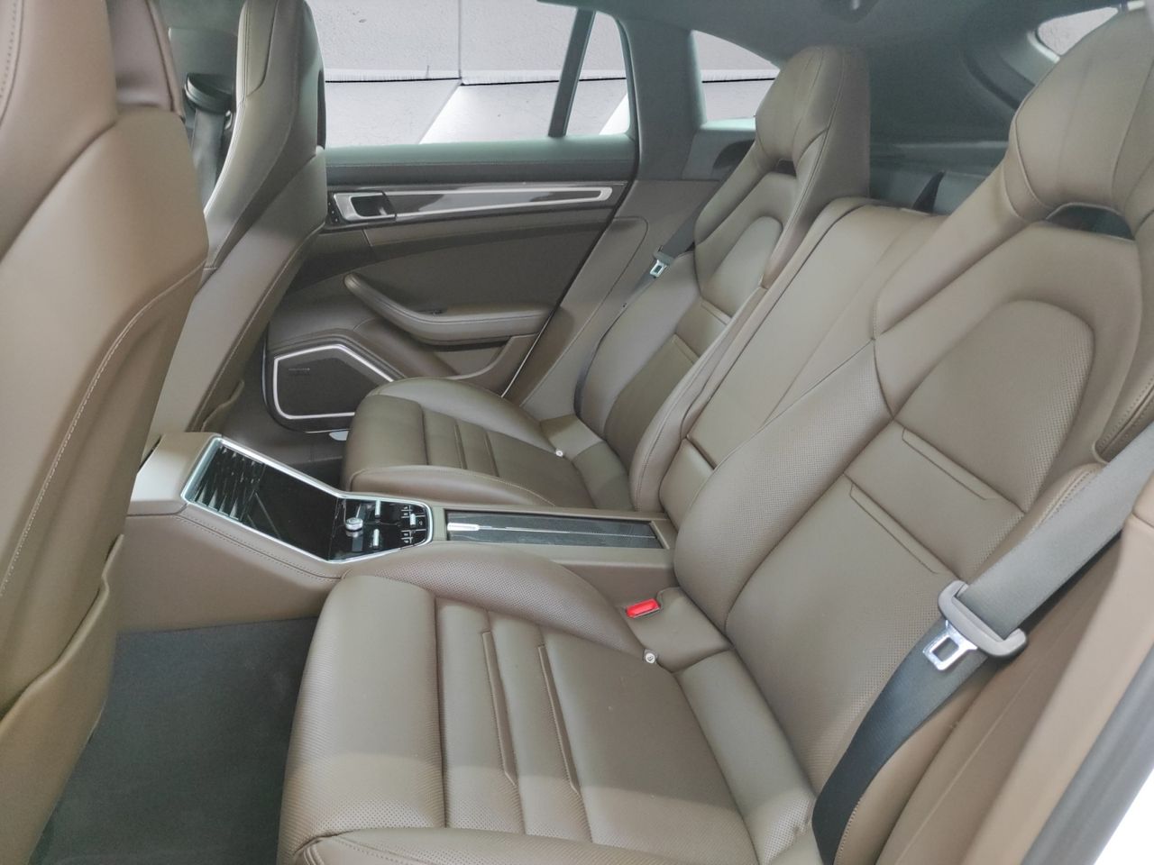 Foto Porsche Panamera 14