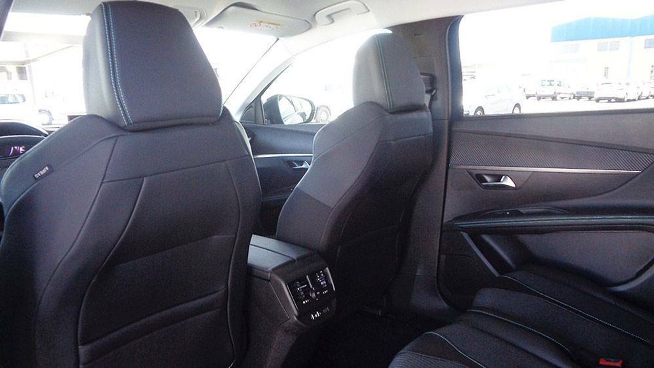 Foto Peugeot 5008 6