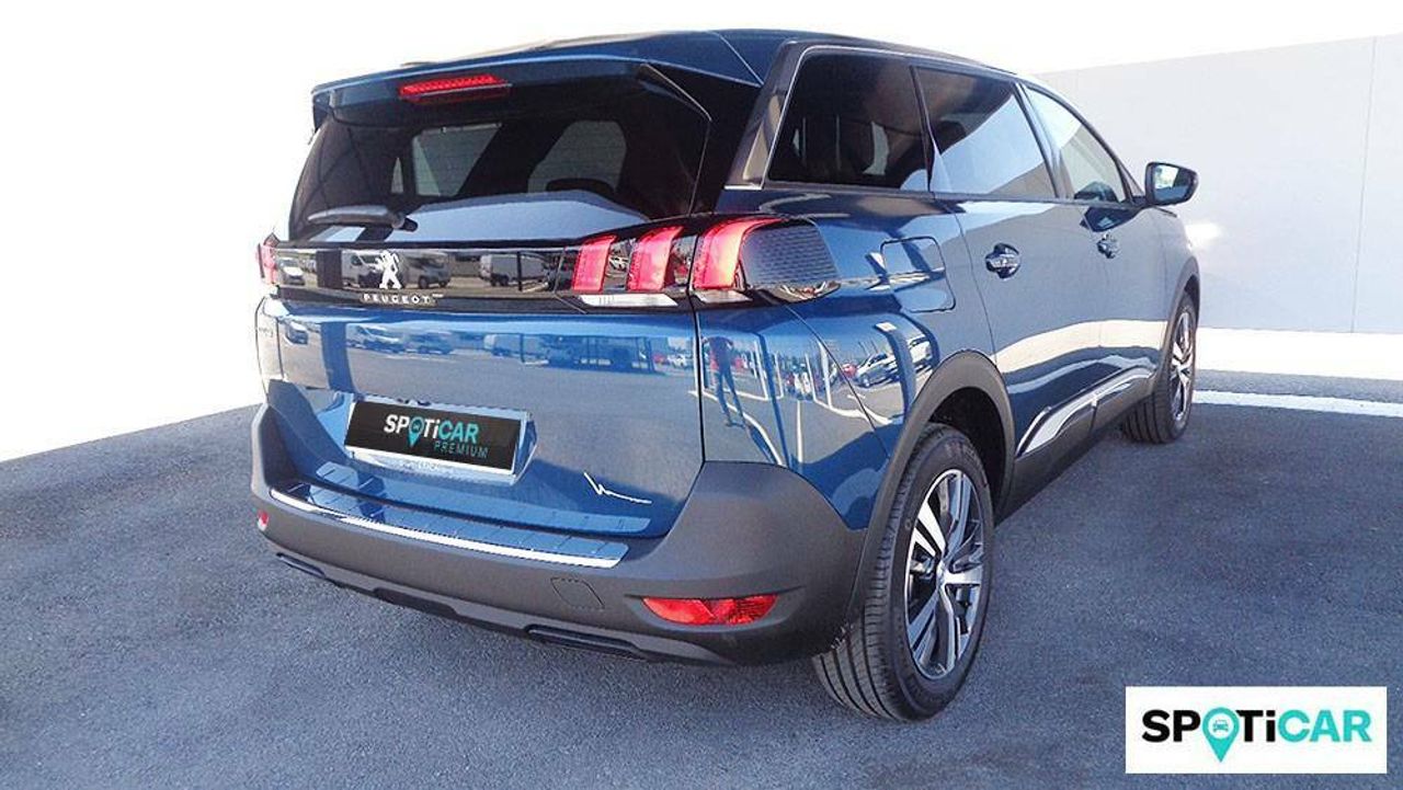 Foto Peugeot 5008 13