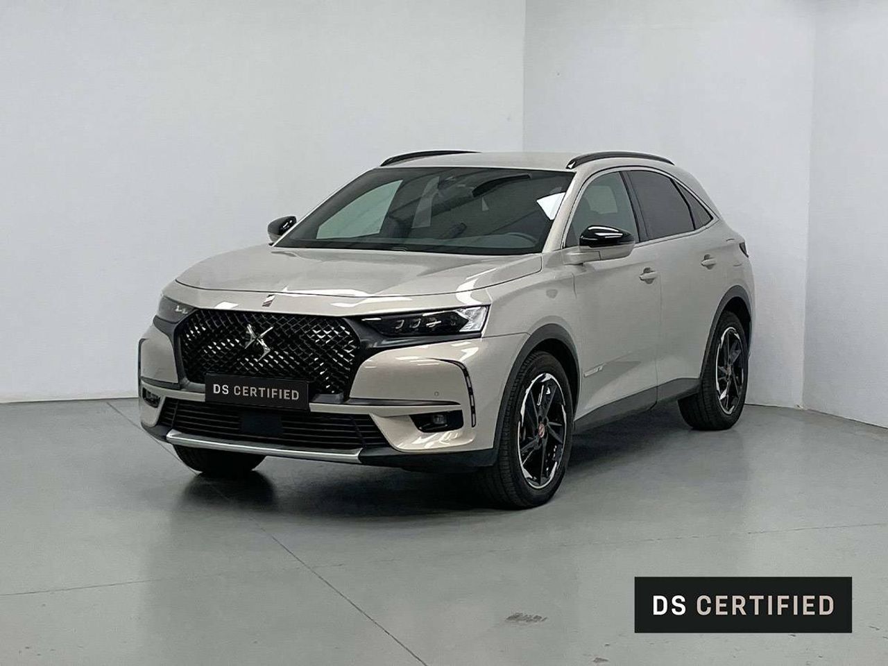 Foto DS Automobiles DS 7 1