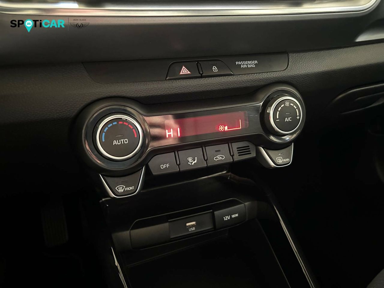 Foto Kia Stonic 23