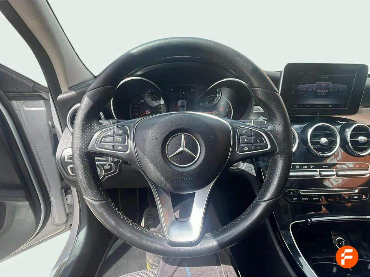 Foto Mercedes-Benz Clase C 12