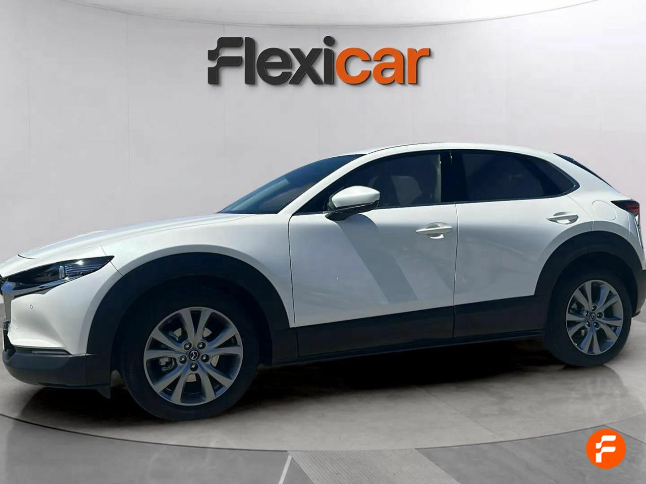 Foto Mazda CX-30 4