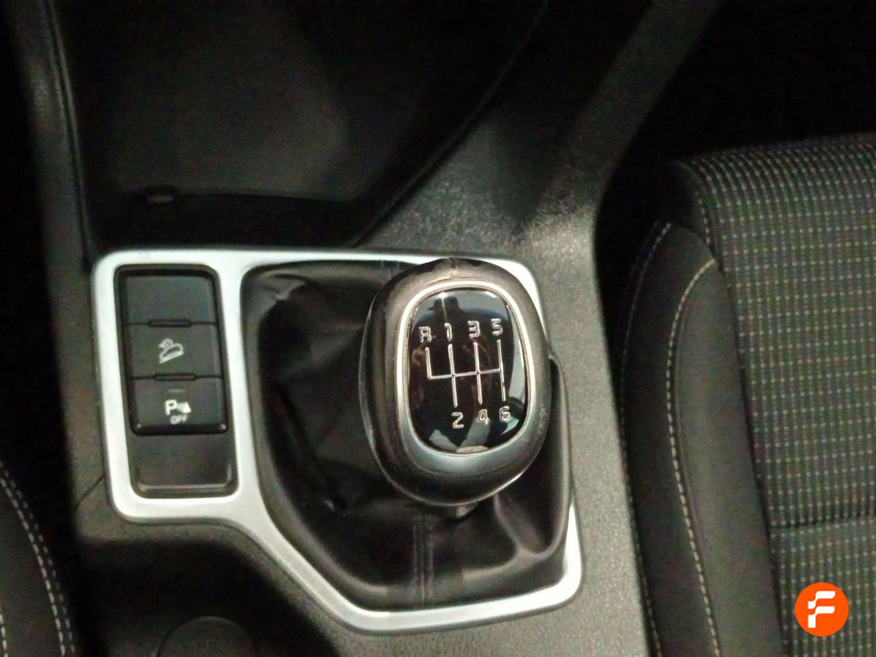 Foto Kia Sportage 24