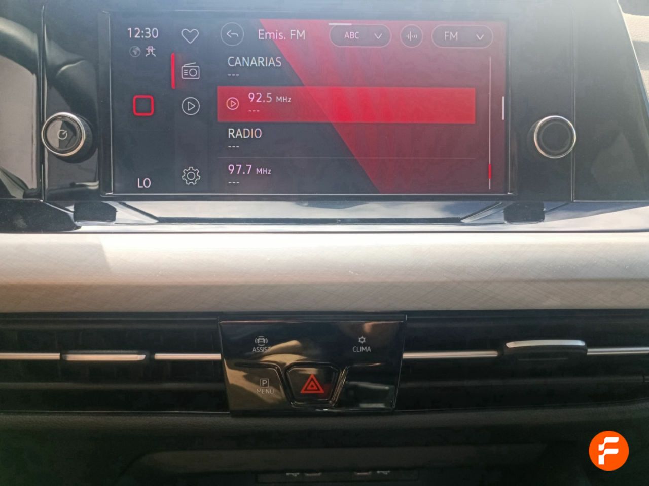Foto Volkswagen Golf 15