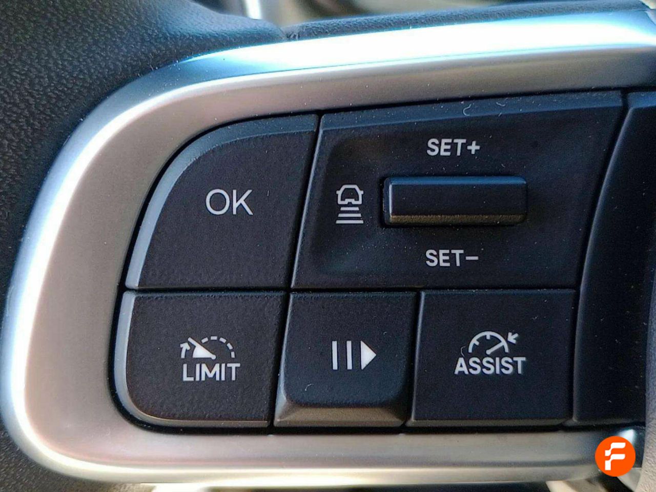 Foto Jeep Avenger 9