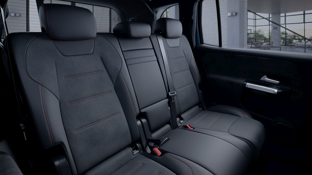 Foto Mercedes-Benz Clase GLB 11