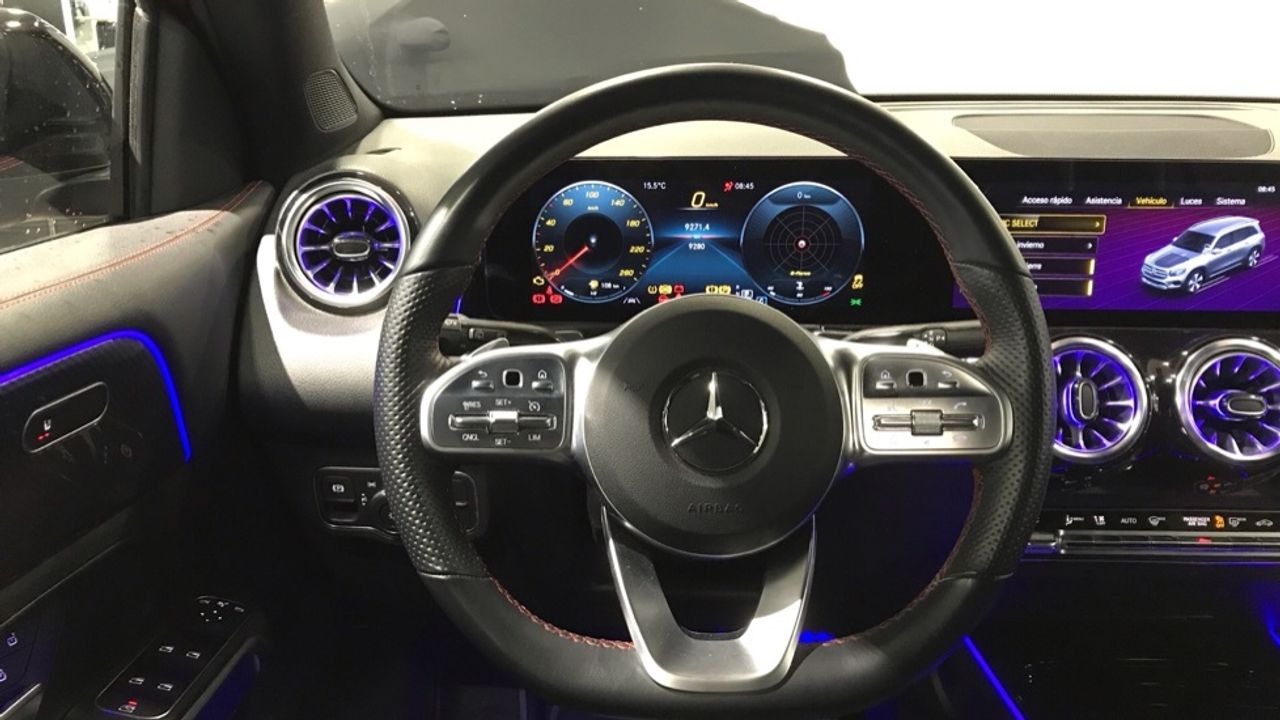 Foto Mercedes-Benz Clase GLB 9