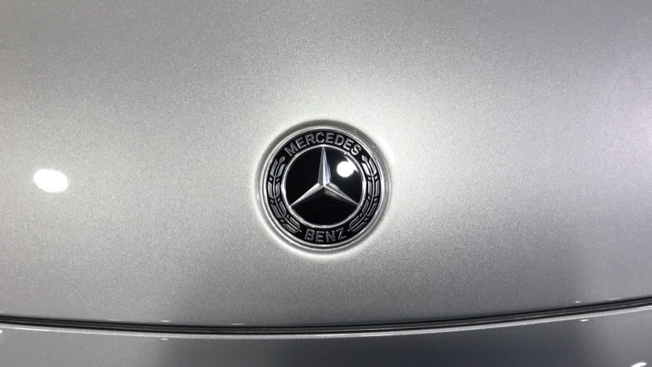 Foto Mercedes-Benz Clase GLB 12