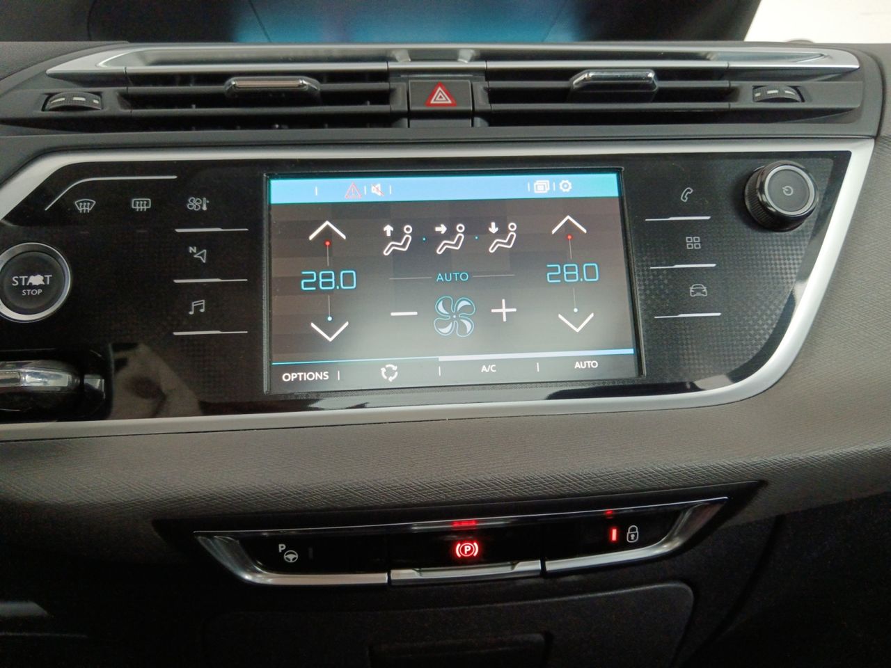 Foto Citroën C4 Picasso 18
