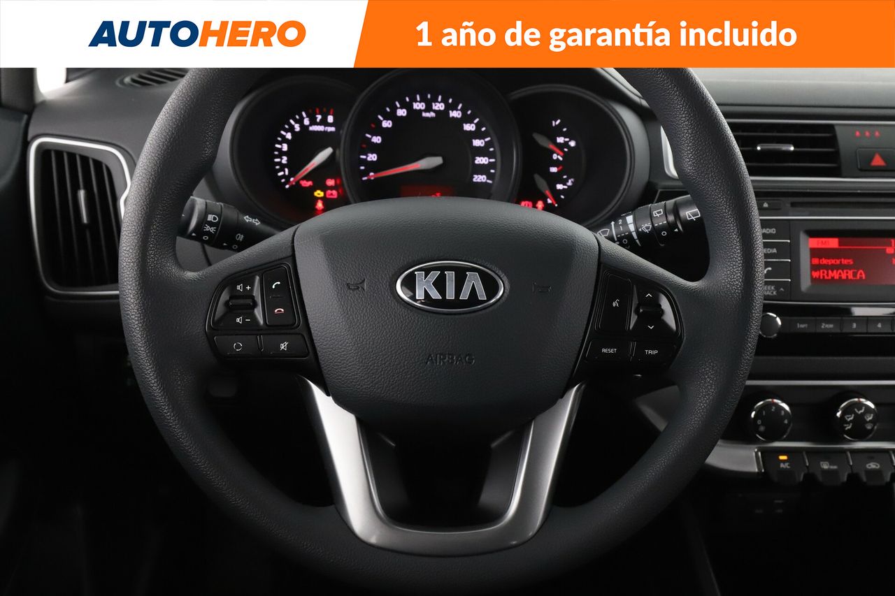 Foto Kia Rio 19