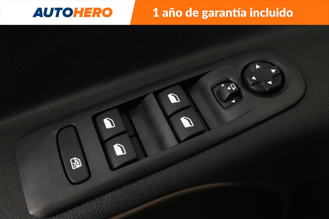 Foto Peugeot Rifter 25