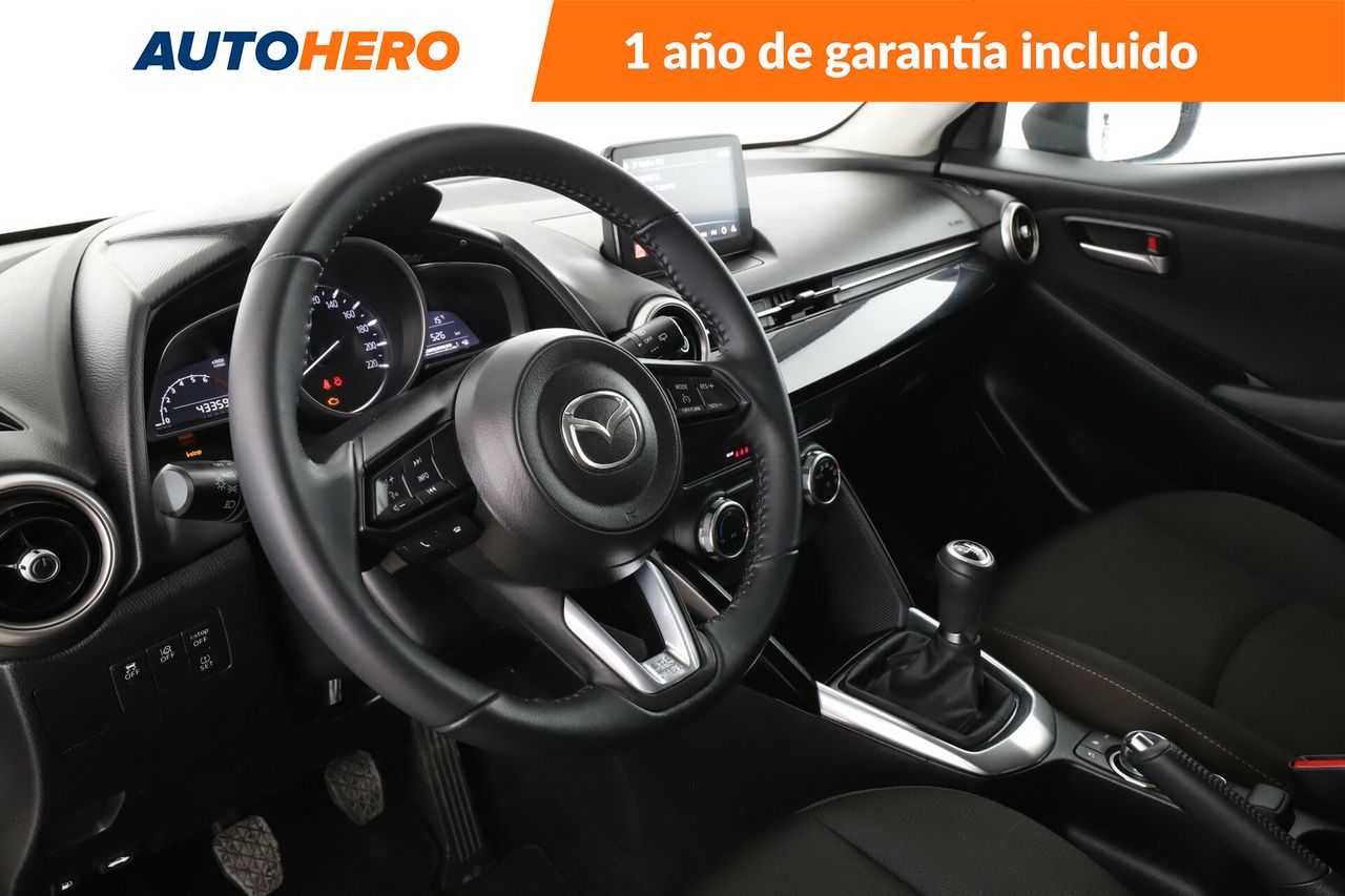Foto Mazda Mazda2 11