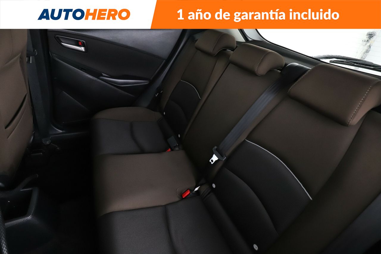 Foto Mazda Mazda2 14
