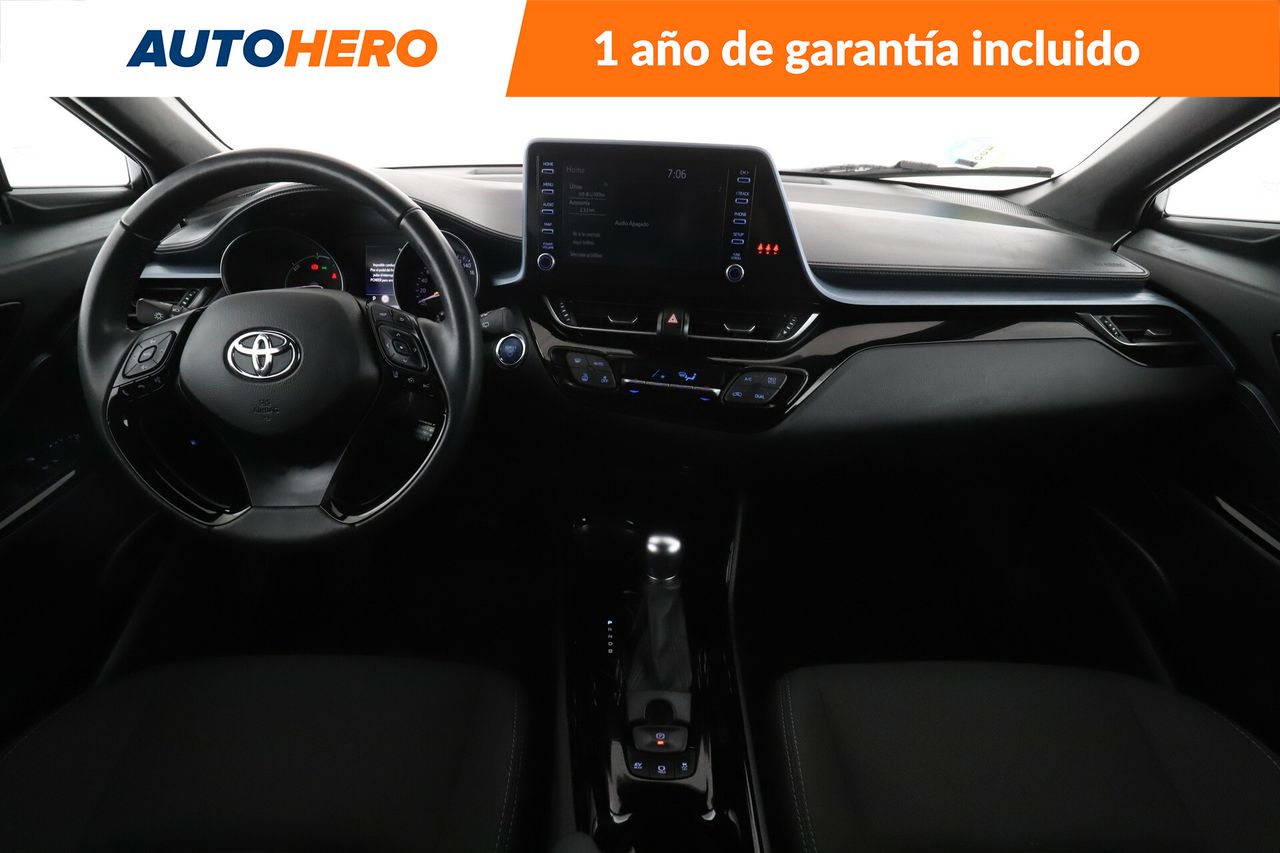 Foto Toyota C-HR 13