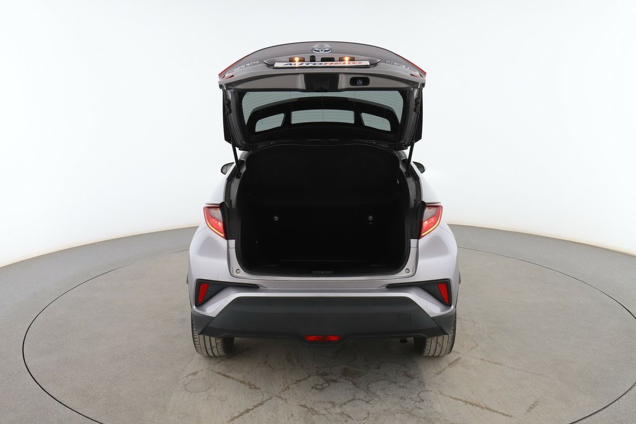 Foto Toyota C-HR 17