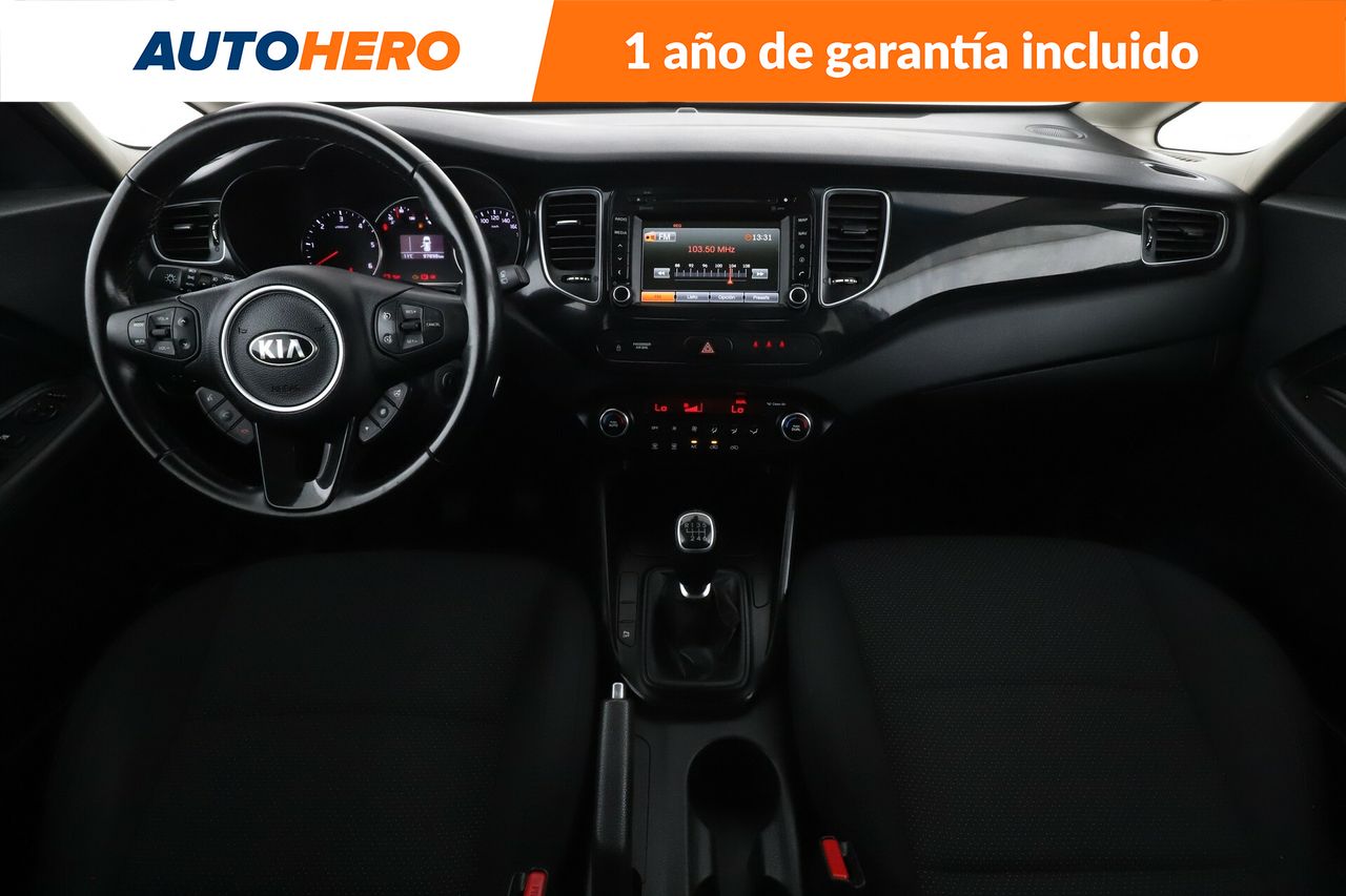 Foto Kia Carens 12