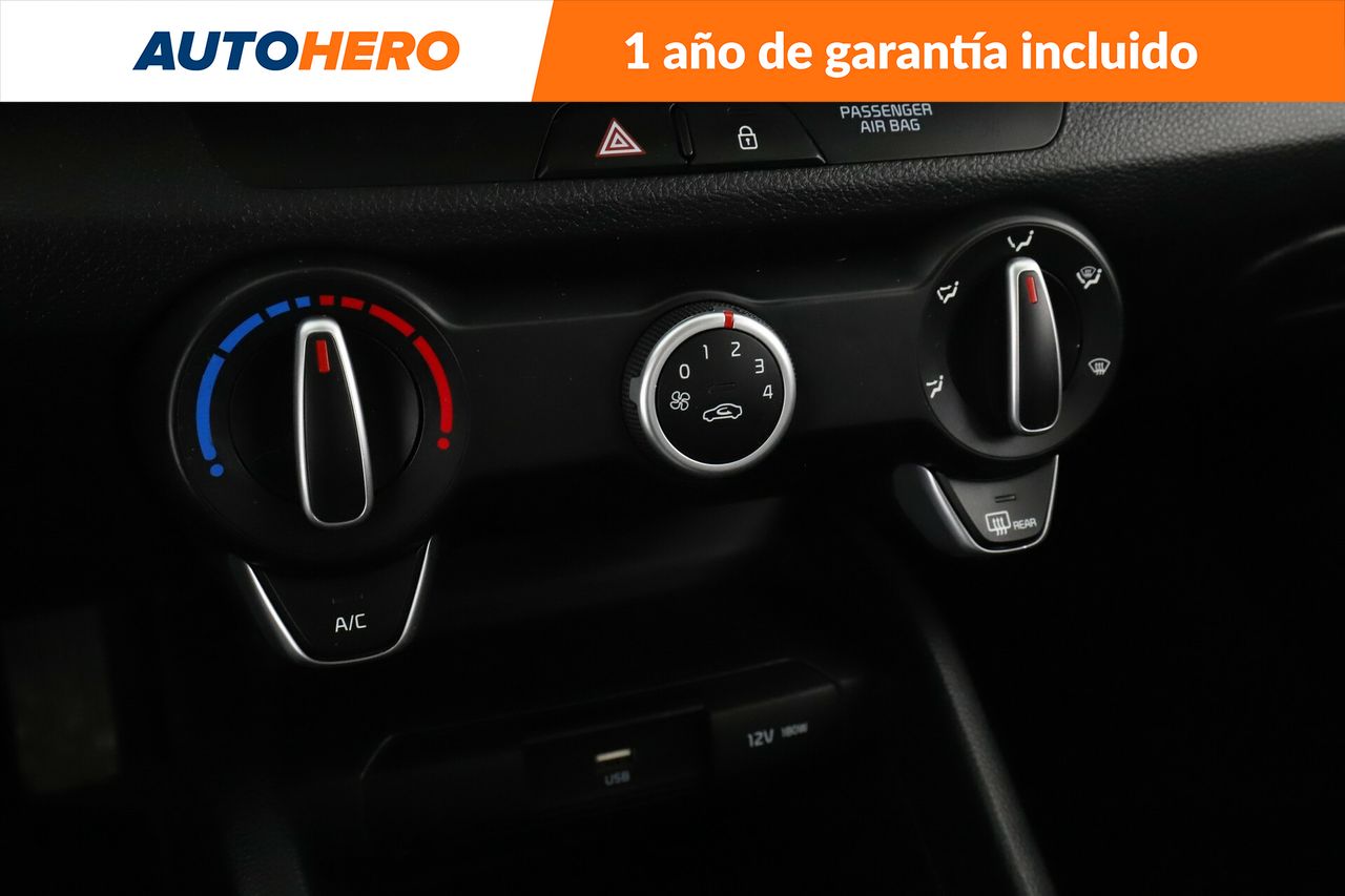 Foto Kia Stonic 23