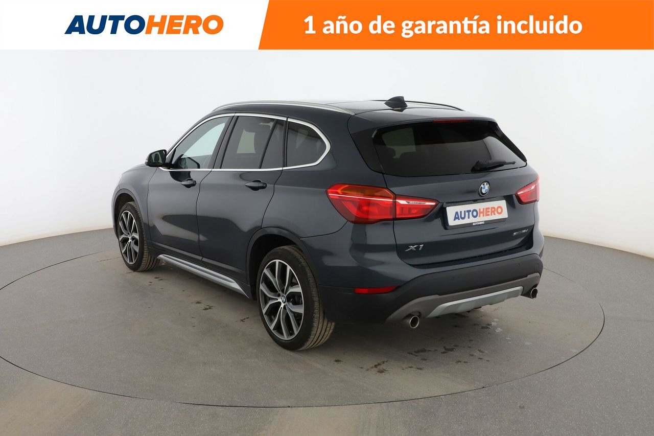 Foto BMW X1 4