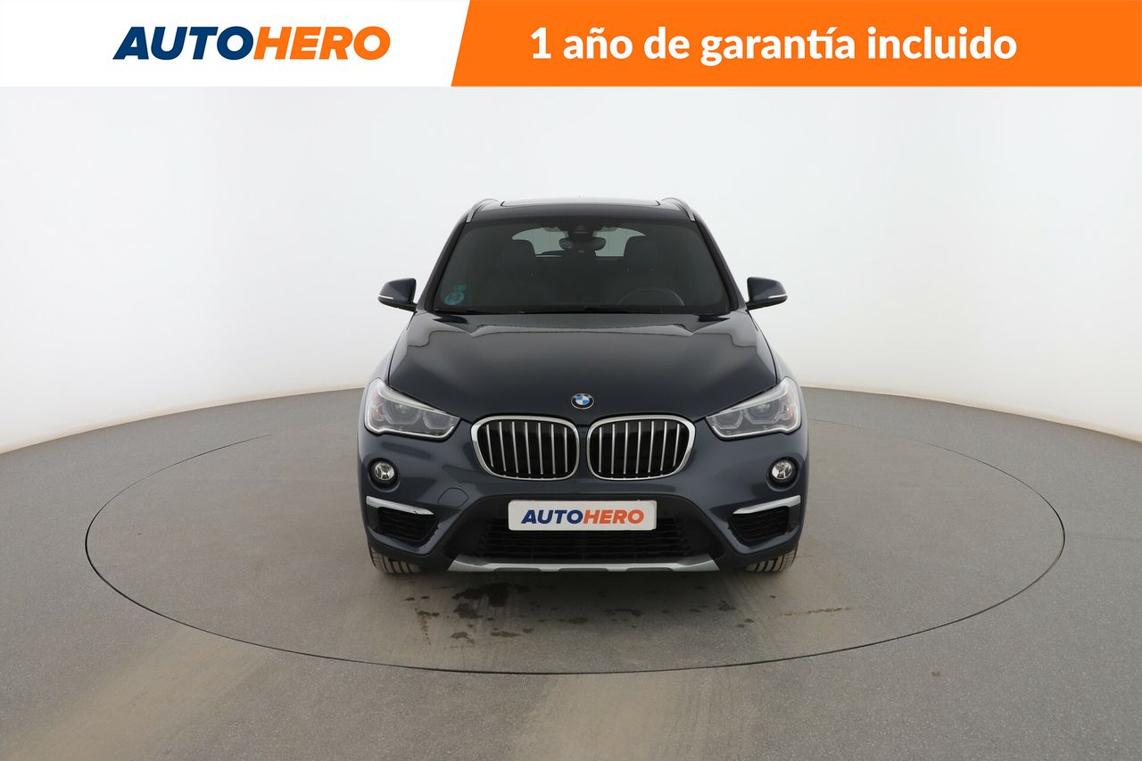 Foto BMW X1 9